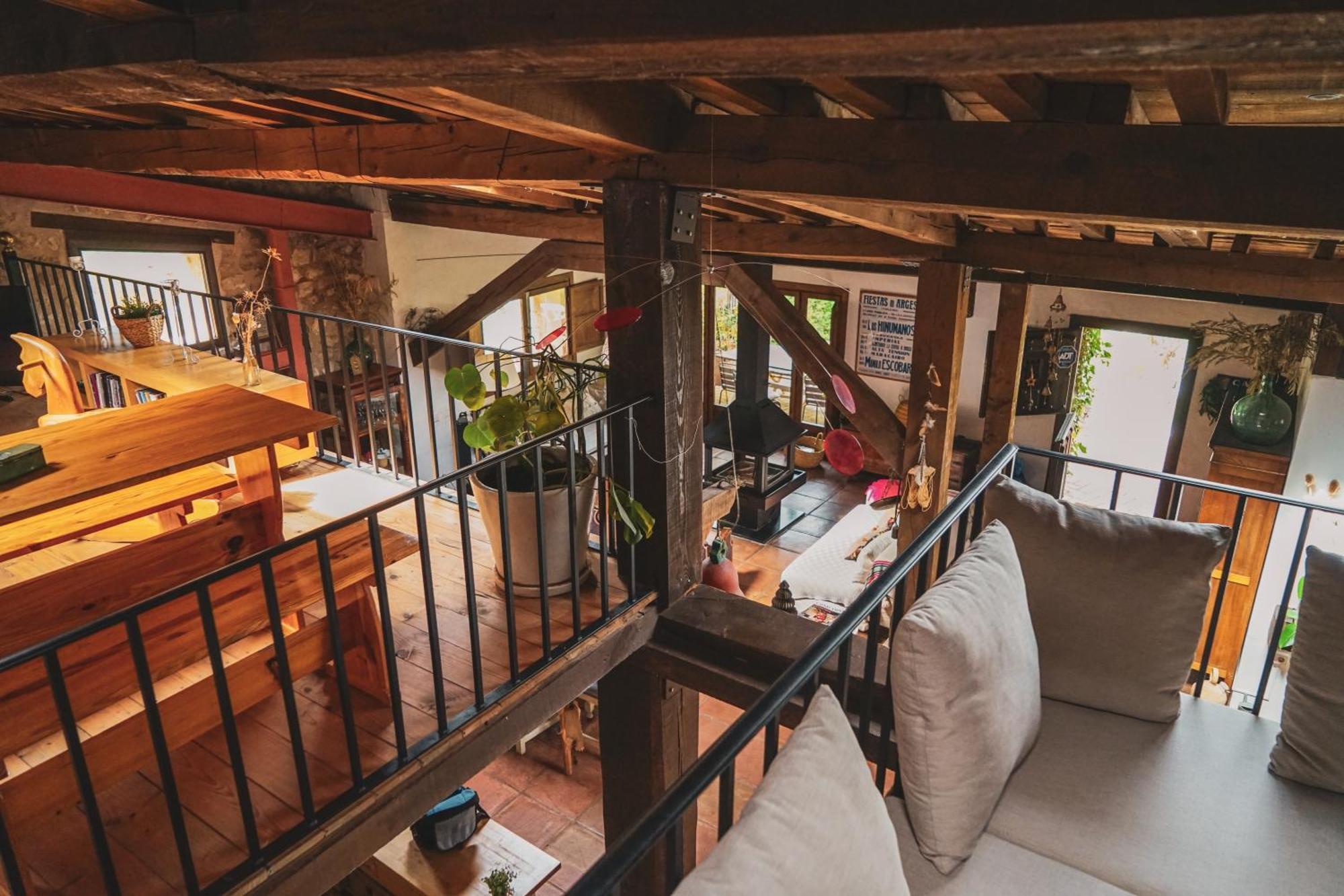 Гостевой дом Casa Corazon De Piedra En El Rio Dulce Арагоса Экстерьер фото