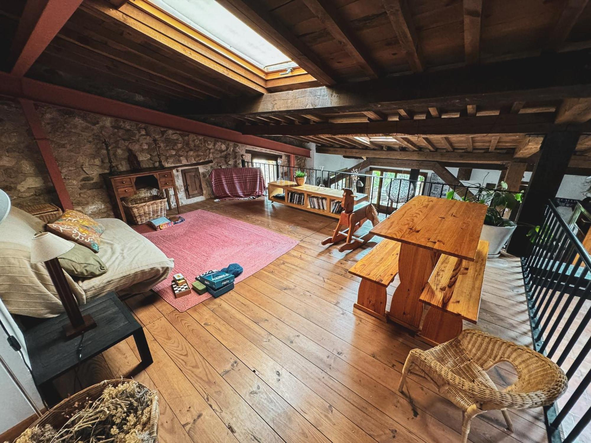 Гостевой дом Casa Corazon De Piedra En El Rio Dulce Арагоса Экстерьер фото